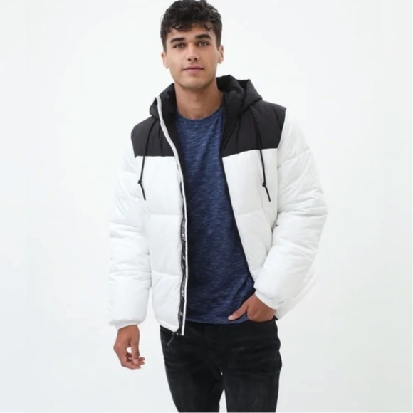 Aéropostale • NWT Black & White Hooded Remixed Down Puffer Coat Size SMALL - Picture 1 of 6